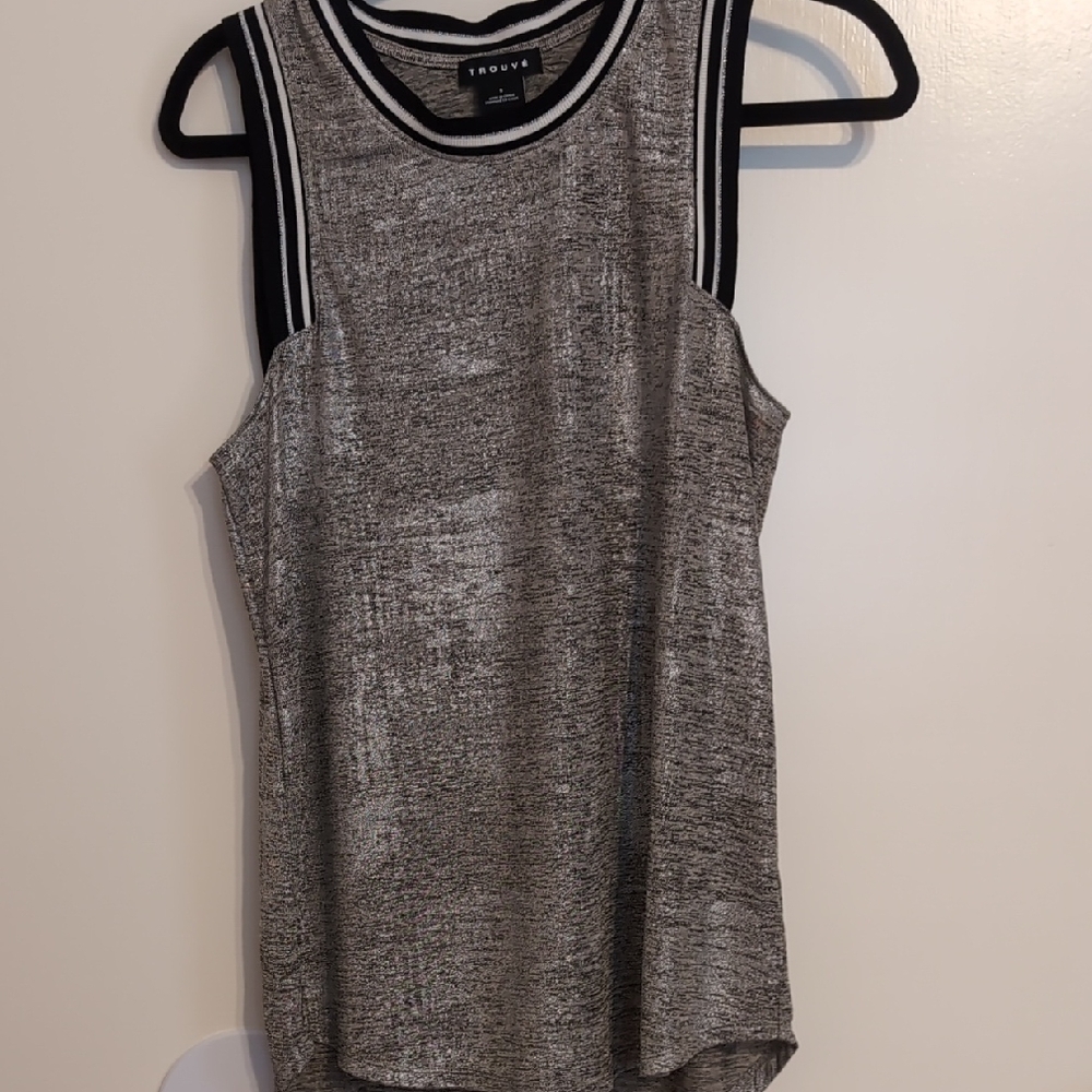 Trouve Women's Black and White Textured Tank Top